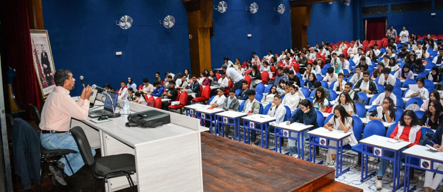 Cycle de conf&eacute;rences : sensibilisation sur la probl&eacute;matique mondiale de la raret&eacute; de l'eau