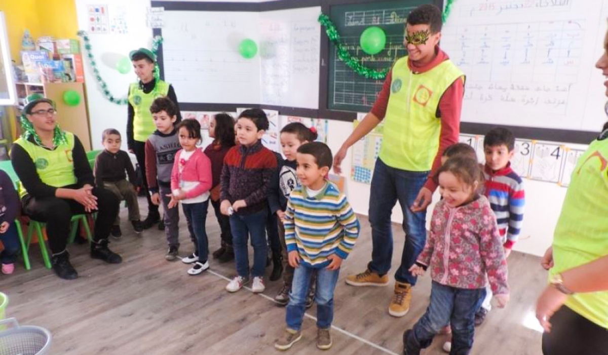 Club d'Environnement ELARAKI Ennakhil : Action de sensibilisation